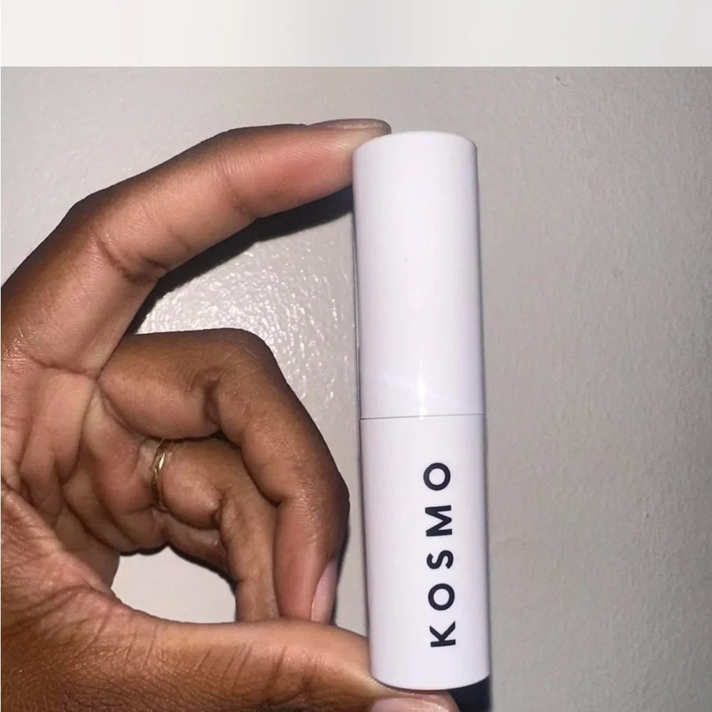 Kosmo Velvety Lip Color